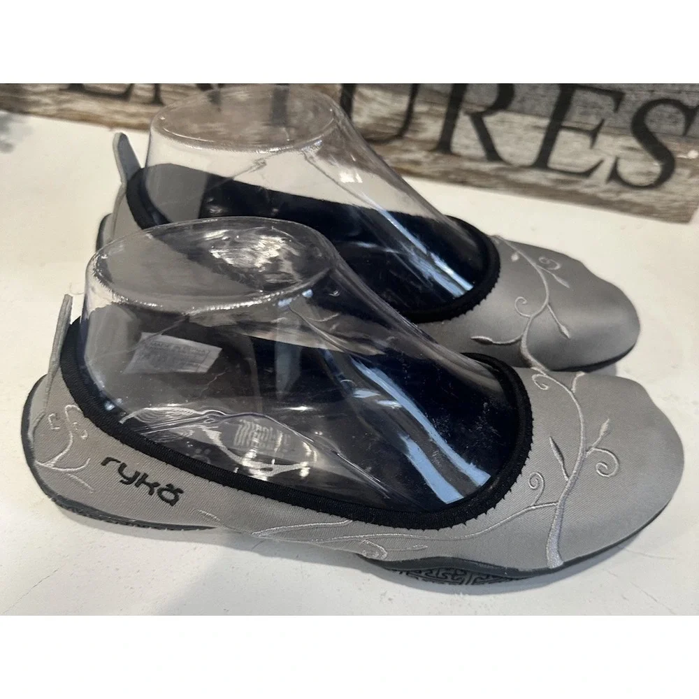 Ryka Remedy Women's Gray‎ Flats Comfort Shoes Embroidered Size 6.5